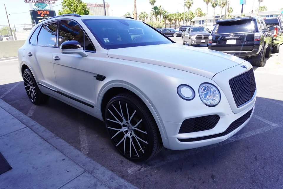 2019 Bentley Bentayga - Image 7 of 20