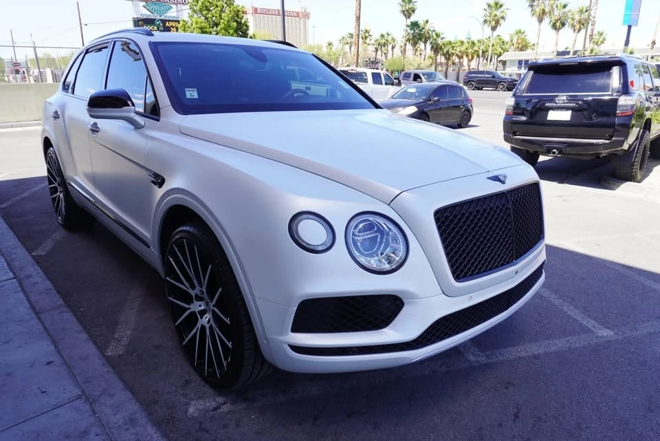 2019 Bentley Bentayga - Image 6 of 20