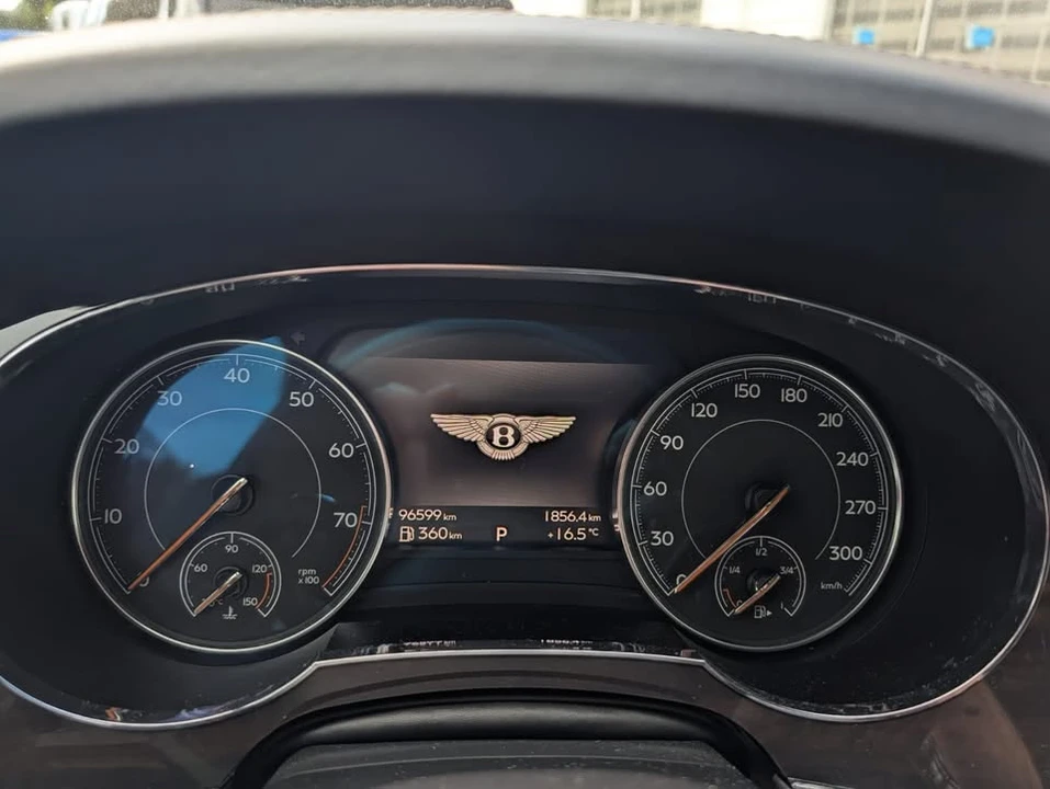 2019 Bentley Bentayga - Image 9 of 15