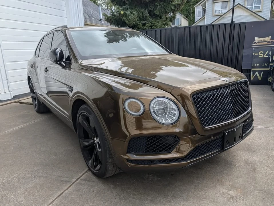 2019 Bentley Bentayga - Image 2 of 15