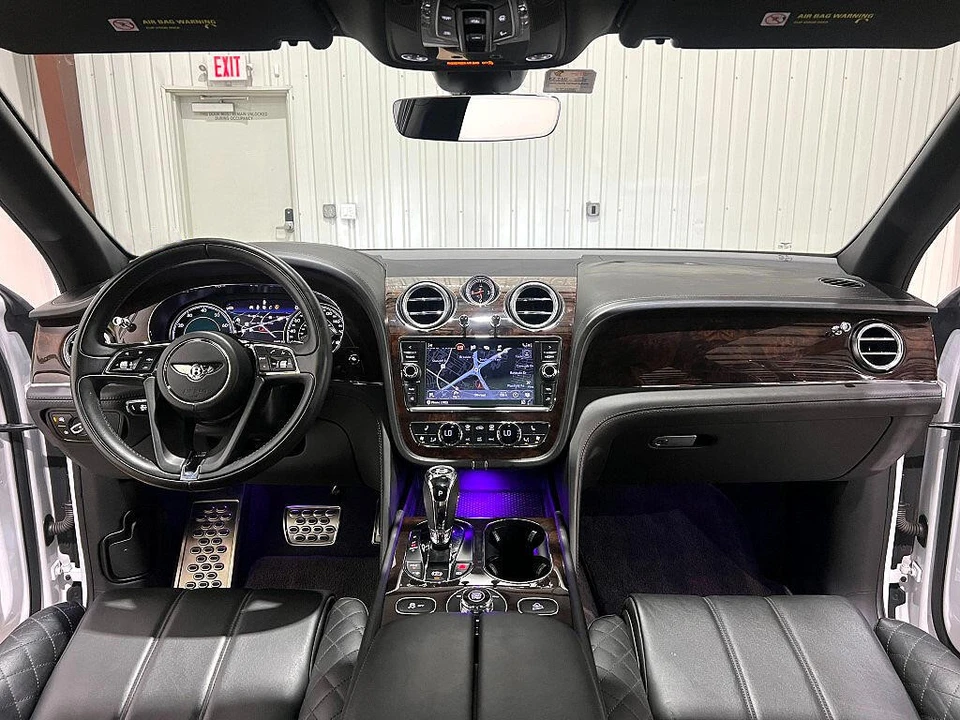 2019 Bentley Bentayga - Image 20 of 21