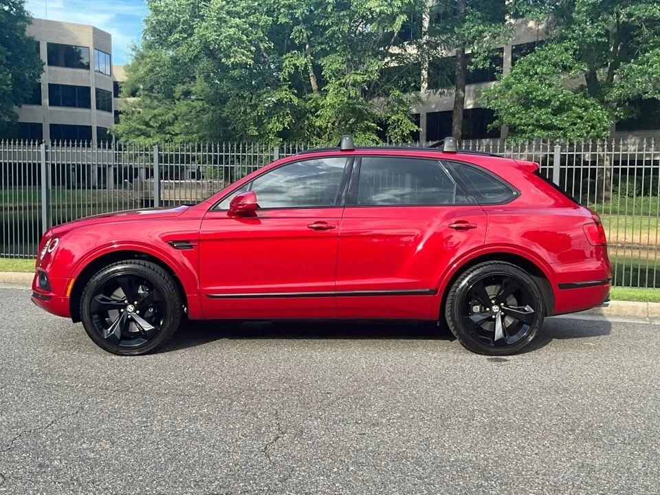 2019 Bentley Bentayga - Image 8 of 20