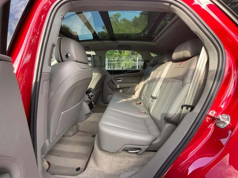 2019 Bentley Bentayga - Image 12 of 20