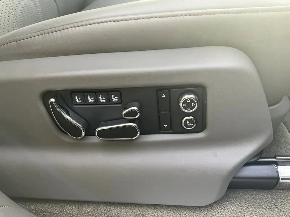 2019 Bentley Bentayga - Image 18 of 20