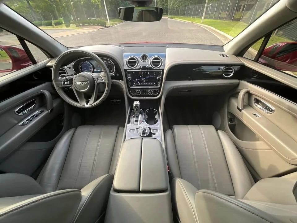 2019 Bentley Bentayga - Image 20 of 20