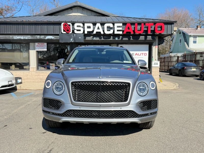 2019 Bentley Bentayga - Image 2 of 12