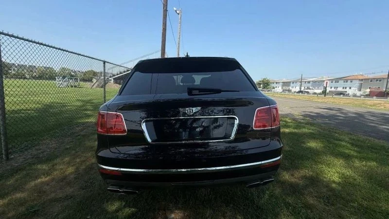 2019 Bentley Bentayga - Image 5 of 12