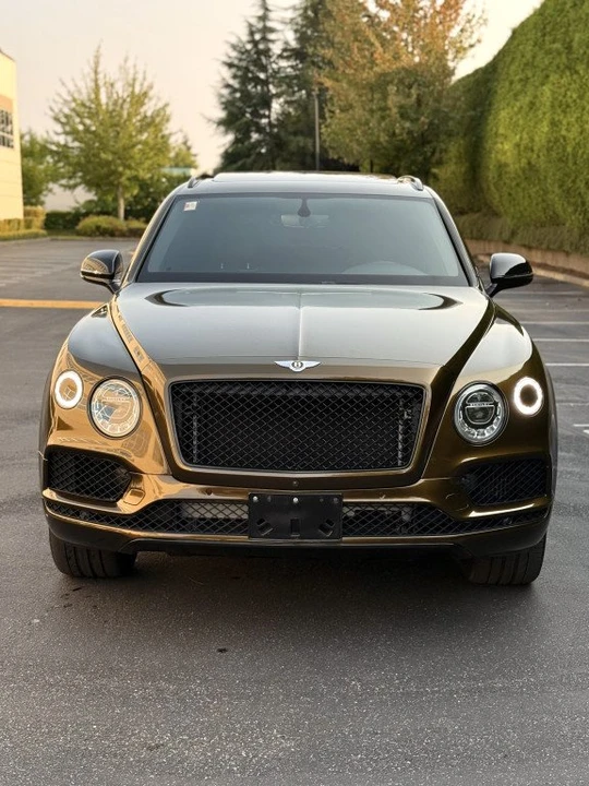 2019 Bentley Bentayga - Image 2 of 20