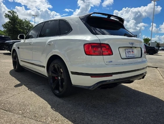2019 Bentley Bentayga - Image 6 of 12