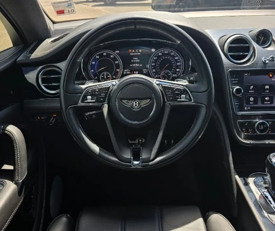 2019 Bentley Bentayga - Image 8 of 12