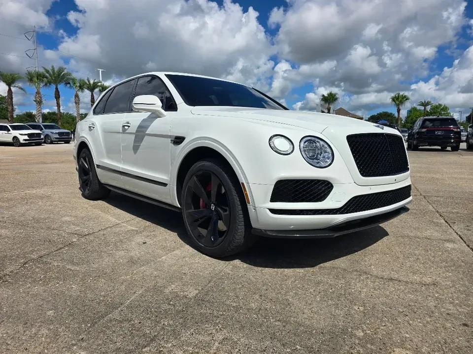 2019 Bentley Bentayga - Image 9 of 10