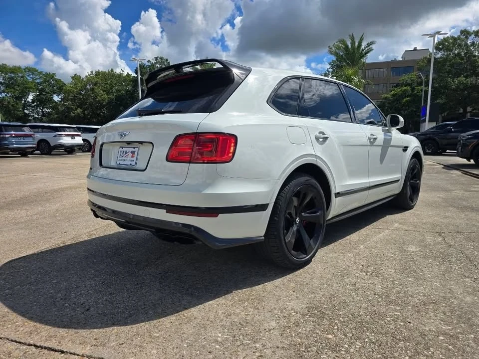 2019 Bentley Bentayga - Image 6 of 10
