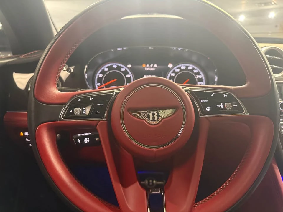 2019 Bentley Bentayga - Image 16 of 20