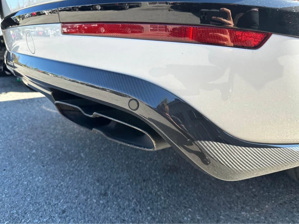 2019 Bentley Bentayga - Image 16 of 17