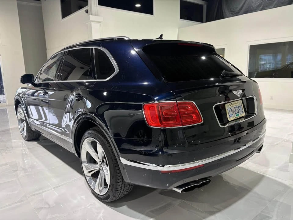 2019 Bentley Bentayga - Image 6 of 13