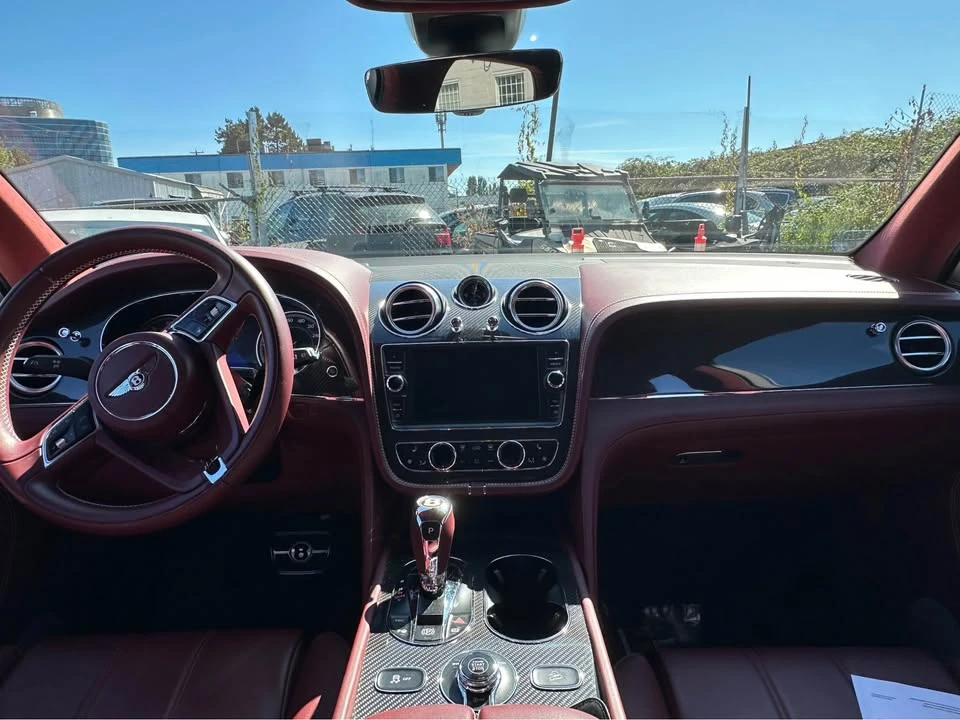 2019 Bentley Bentayga - Image 8 of 17