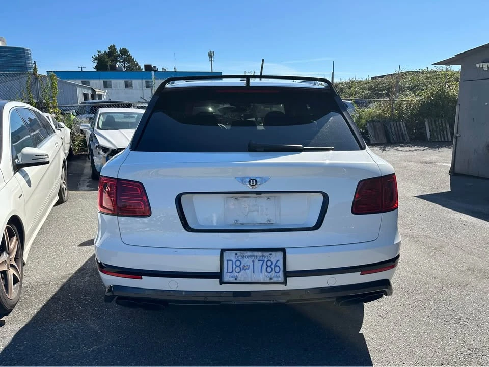 2019 Bentley Bentayga - Image 4 of 17