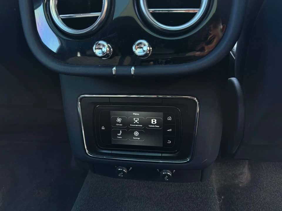 2019 Bentley Bentayga - Image 17 of 20