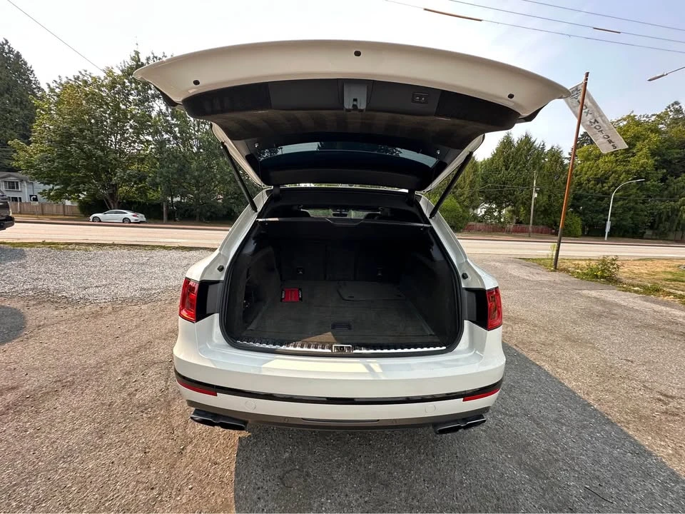 2019 Bentley Bentayga - Image 19 of 20