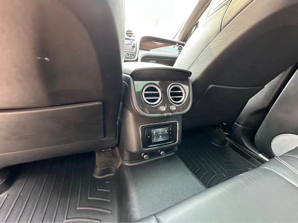 2019 Bentley Bentayga - Image 11 of 20