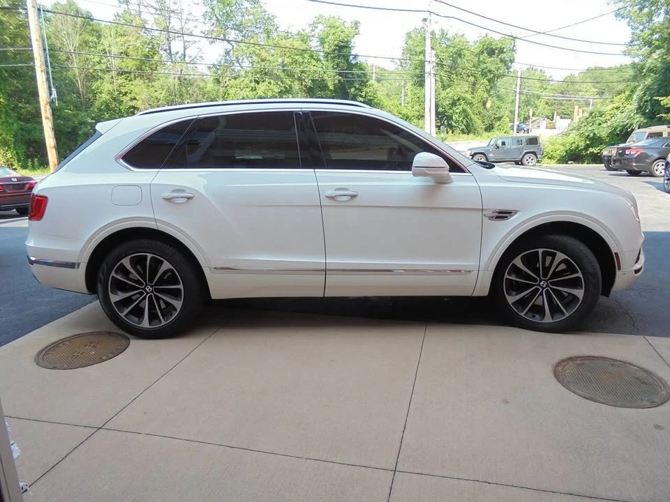 2019 Bentley Bentayga - Image 5 of 20