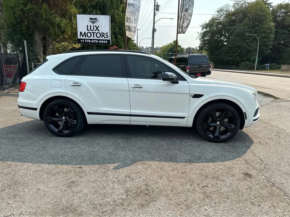 2019 Bentley Bentayga - Image 2 of 20