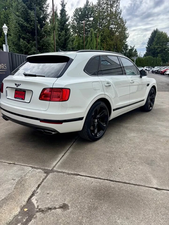 2019 Bentley Bentayga - Image 5 of 15