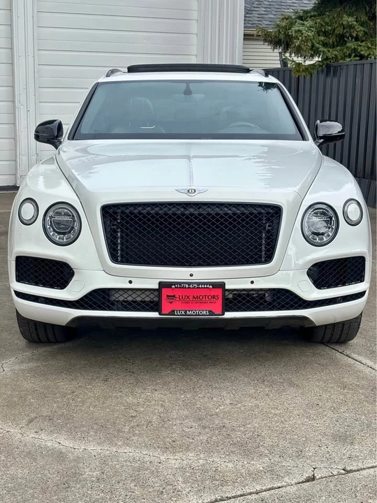 2019 Bentley Bentayga - Image 8 of 15