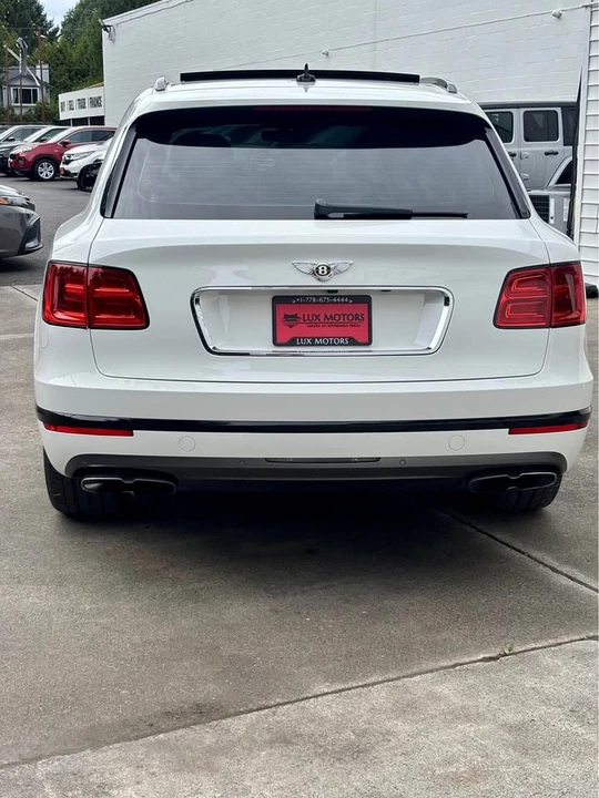 2019 Bentley Bentayga - Image 5 of 15