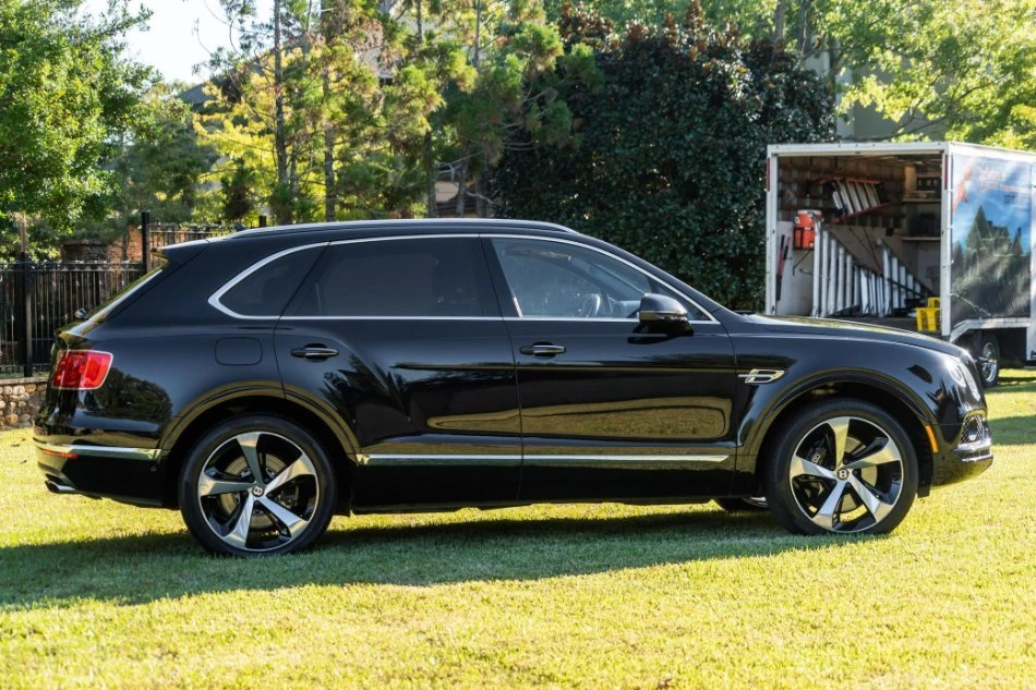 2019 Bentley Bentayga - Image 6 of 12