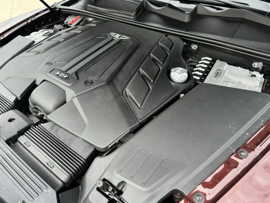 2019 Bentley Bentayga - Image 11 of 12