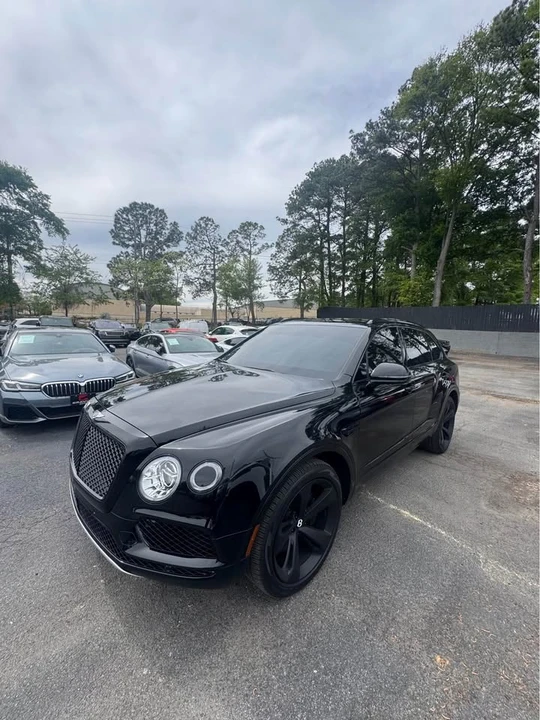 2019 Bentley Bentayga - Image 4 of 11