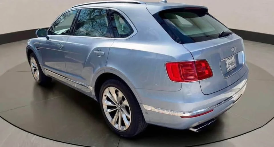 2019 Bentley Bentayga - Image 5 of 18