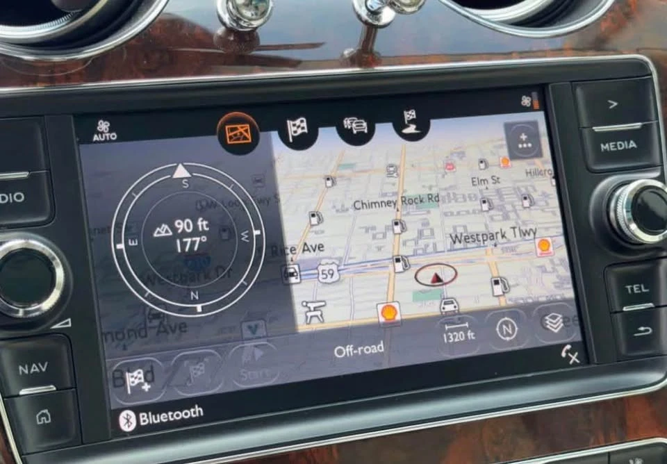 2019 Bentley Bentayga - Image 18 of 18