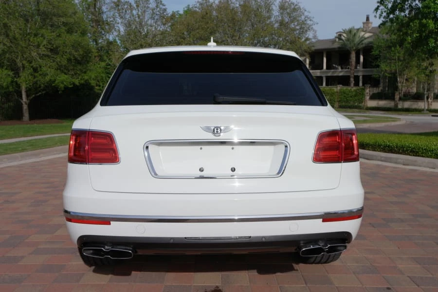 2019 Bentley Bentayga - Image 7 of 8