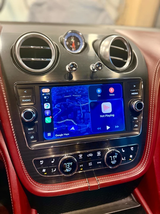 2019 Bentley Bentayga - Image 11 of 25