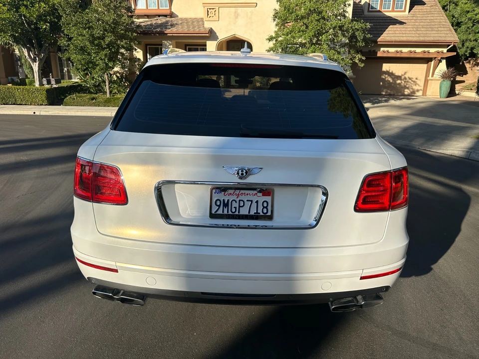 2019 Bentley Bentayga - Image 5 of 21