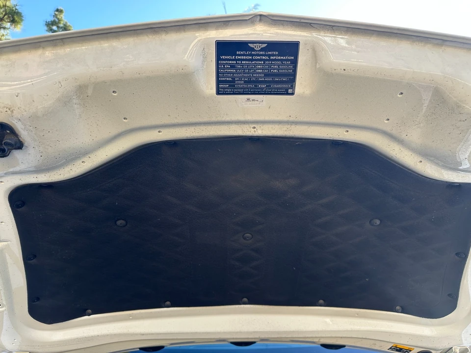 2019 Bentley Bentayga - Image 7 of 21