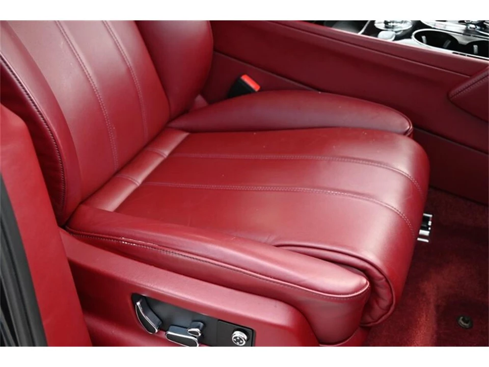 2019 Bentley Bentayga - Image 25 of 31