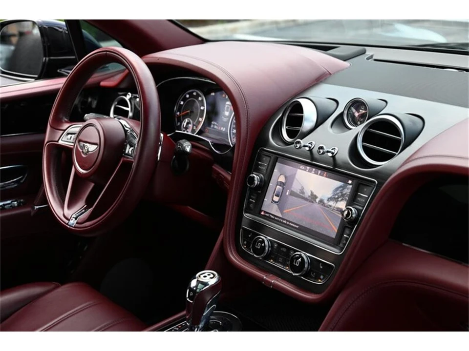 2019 Bentley Bentayga - Image 27 of 31