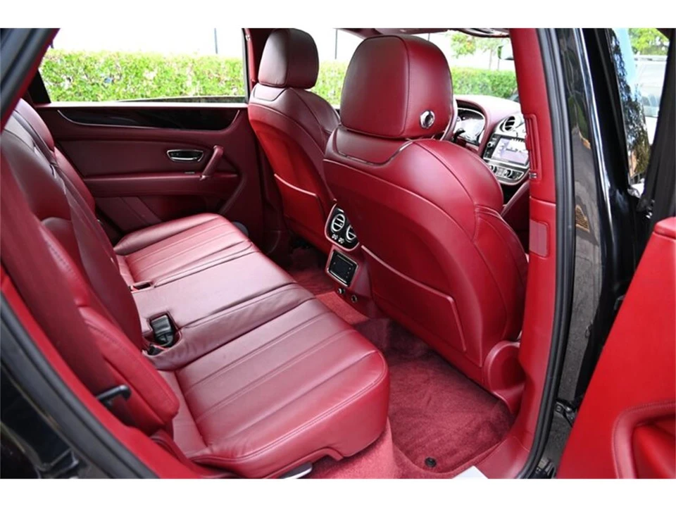 2019 Bentley Bentayga - Image 30 of 31