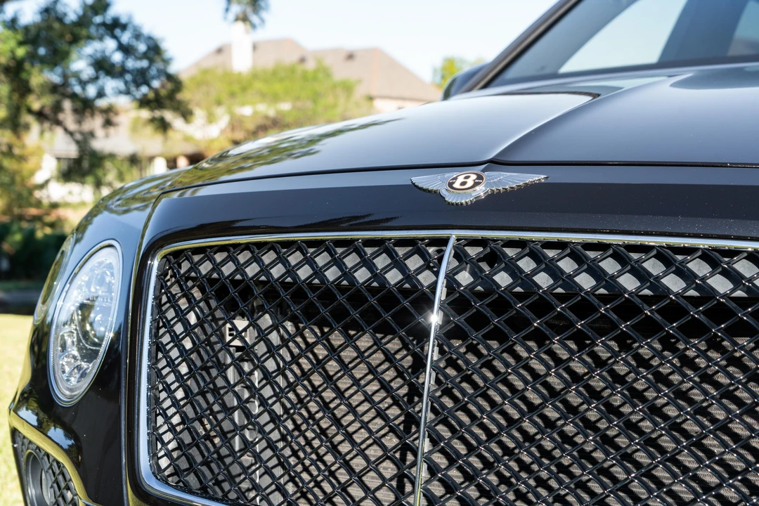 2019 Bentley Bentayga - Image 16 of 31