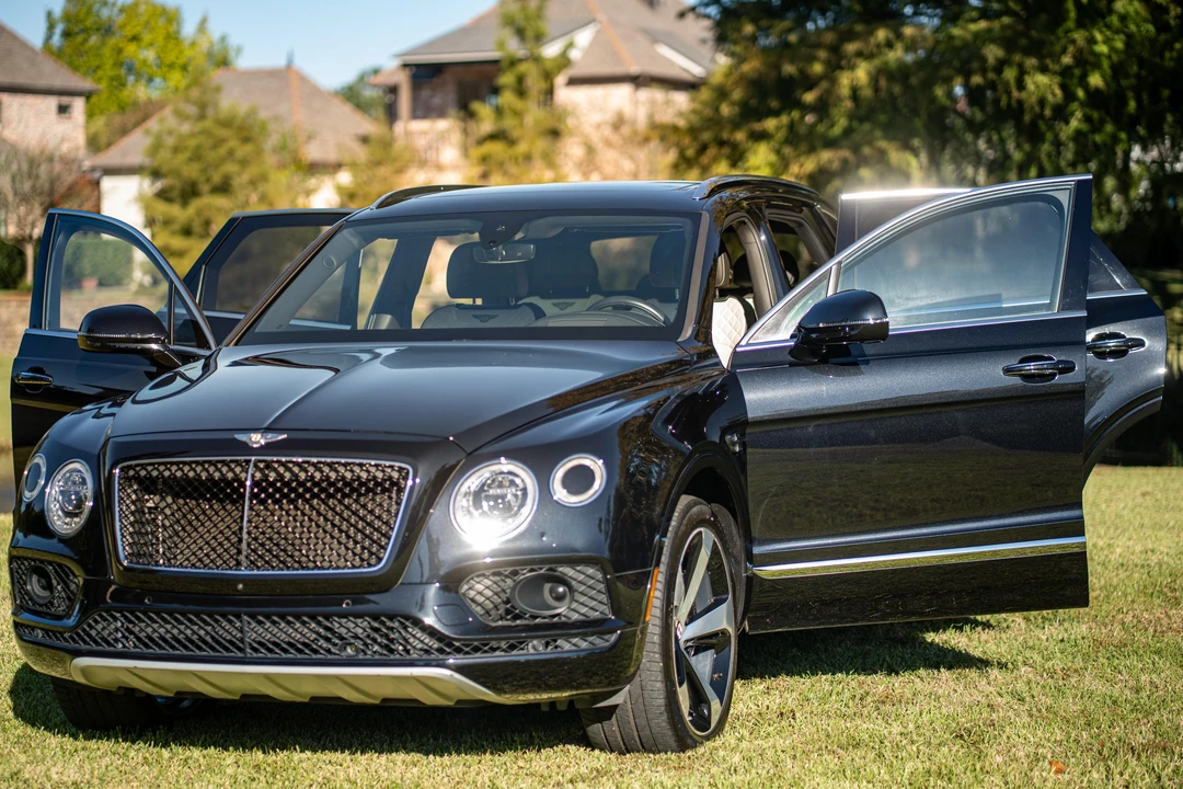 2019 Bentley Bentayga - Image 13 of 31