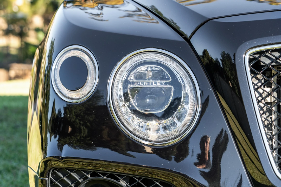 2019 Bentley Bentayga - Image 14 of 31