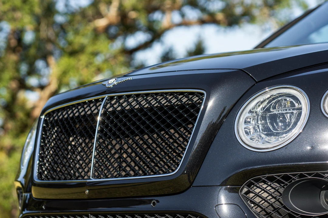 2019 Bentley Bentayga - Image 17 of 31