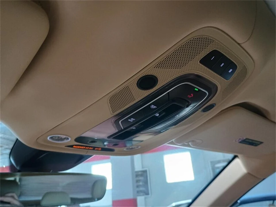 2019 Bentley Bentayga - Image 27 of 31