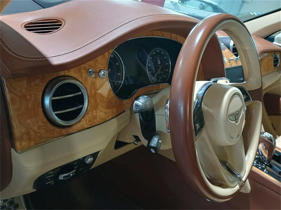 2019 Bentley Bentayga - Image 18 of 31