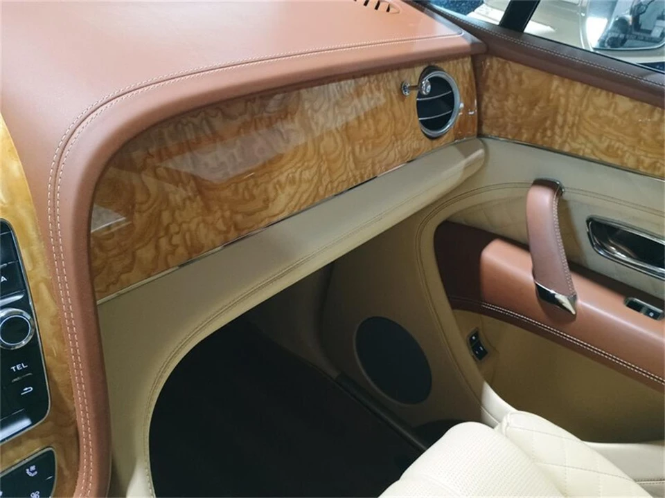 2019 Bentley Bentayga - Image 24 of 31