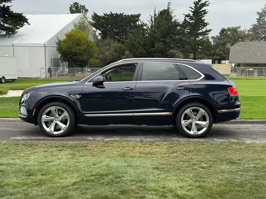 2019 Bentley Bentayga - Image 2 of 14