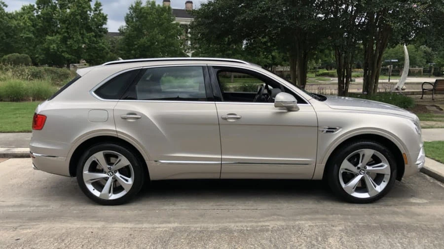 2019 Bentley Bentayga - Image 9 of 10